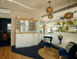 The customer waiting area at Dynamic Vision Hermanus