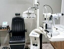 Advanced eye testing machine at The Verge Dowerglen, ensuring precise and thorough eye exams.